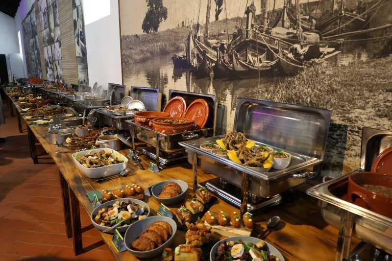 30� edi��o do M�s da Enguia em 19 restaurantes do concelho de Sa...